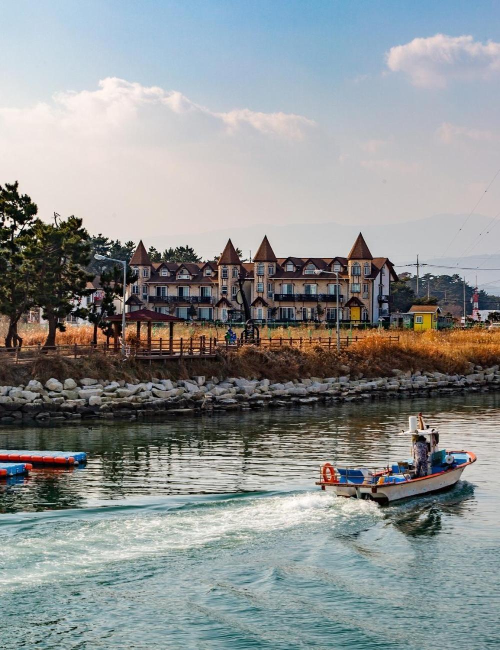 Santa Beach Pension 江陵市 エクステリア 写真